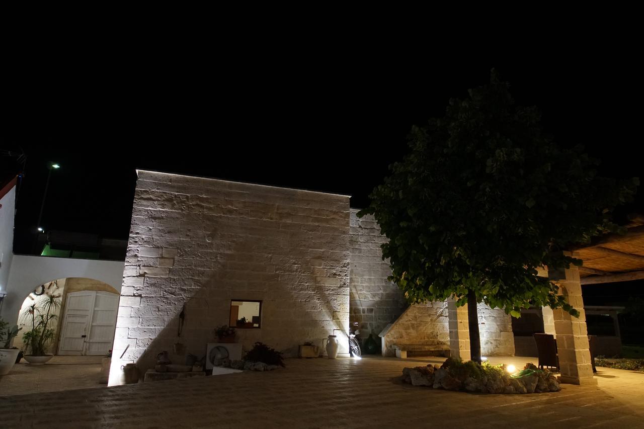 Il Giardino Del Tiglio Acomodação com café da manhã Uggiano La Chiesa Exterior foto